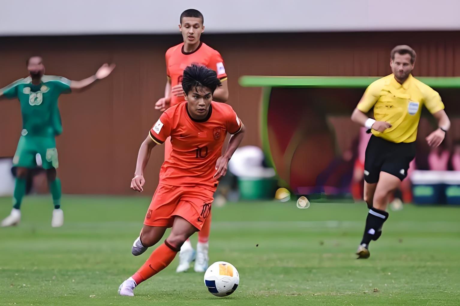 半岛体育网站入口-包含火爆的中超比赛，球队实力对比即将揭晓的词条