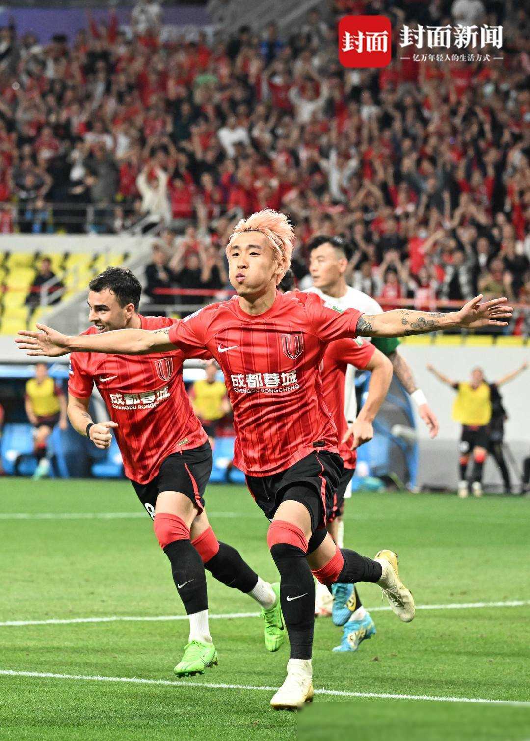 半岛体育链接-包含足坛精彩：东亚球队获得巨大胜利的词条