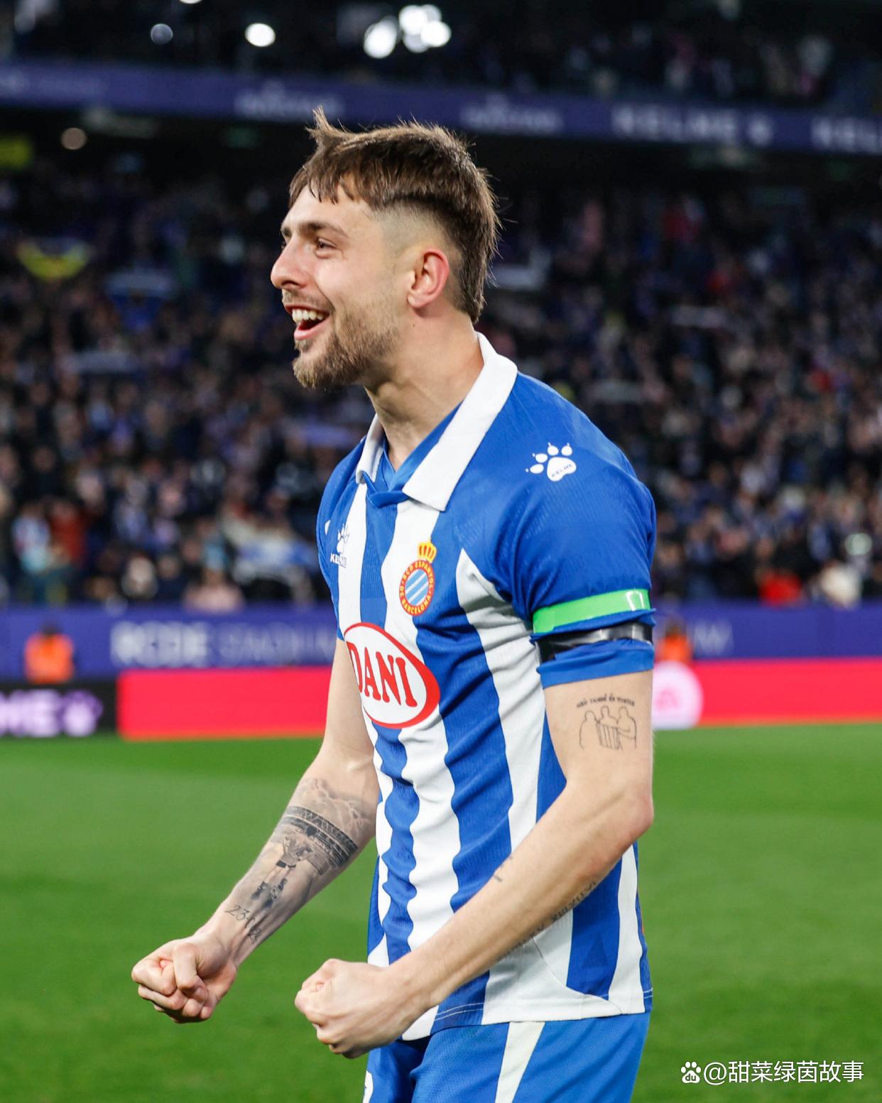 关于卓尔大胜,实力回升向积分榜前进的信息 关于卓尔大胜,实力回升向积分榜前进的信息