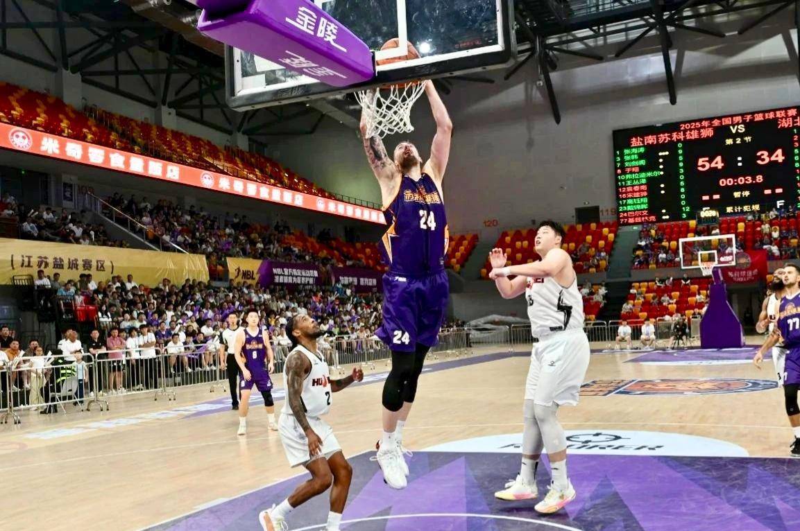 篮球联赛新赛季开幕式精彩绝伦,明星云集的简单介绍 篮球联赛新赛季开幕式精彩绝伦,明星云集的简单介绍