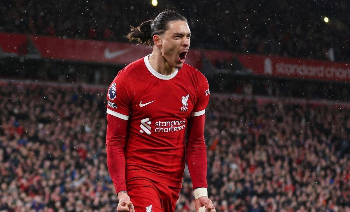 瓦伦西亚门将神勇备战英超第一轮的简单介绍 瓦伦西亚门将神勇备战英超第一轮的简单介绍