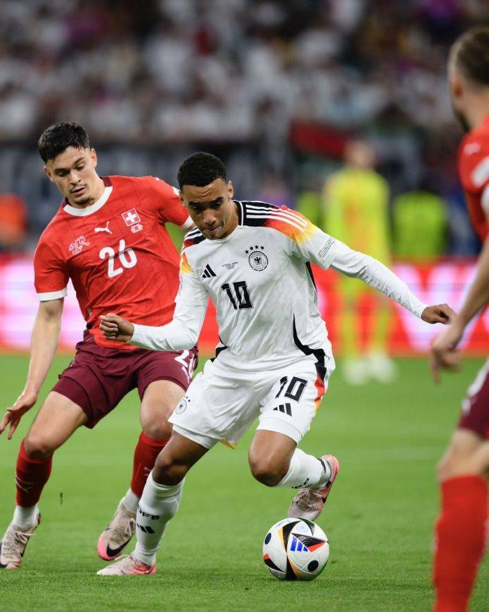 包含德国队奋力拼搏,成功晋级欧洲杯四强的词条 包含德国队奋力拼搏,成功晋级欧洲杯四强的词条